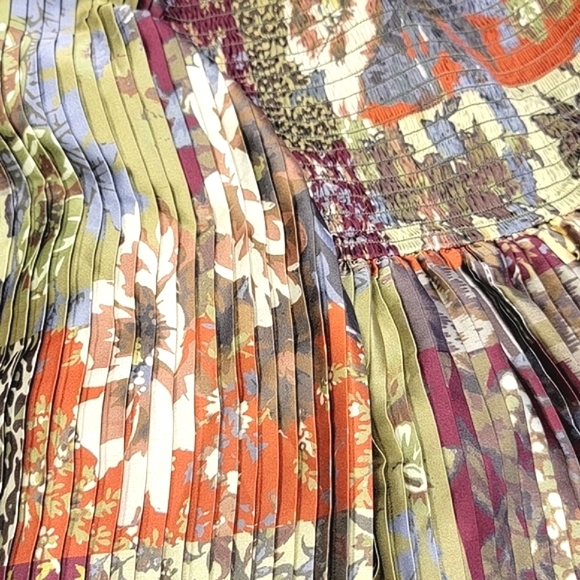 NWOT Anthro Letmebe Smocked Off the Shoulder Blouse Size US 6 Plum Burgundy - Picture 9 of 11